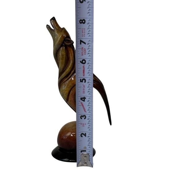 Mill Creek Studio IMAGO Wolf Sculpture Blue Note-Wolf Stephen Herrero Topaz 8" - Picture 6 of 7